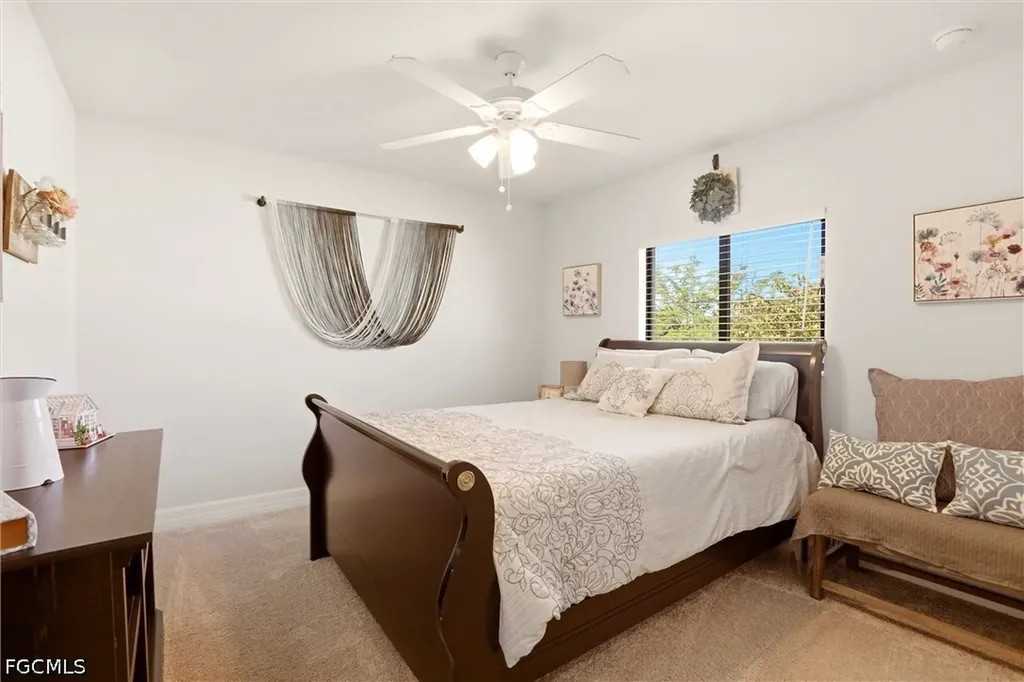 1512 NE 33rd Street Cape Coral FL 33909