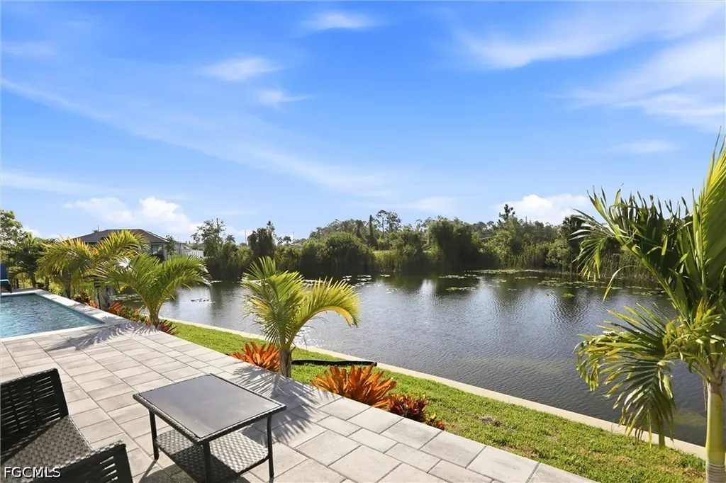 1512 NE 33rd Street Cape Coral FL 33909