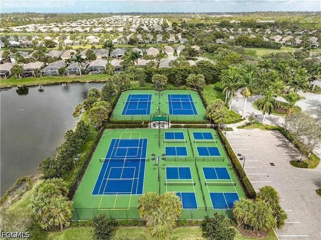 1309 Pamplico Court Cape Coral FL 33991