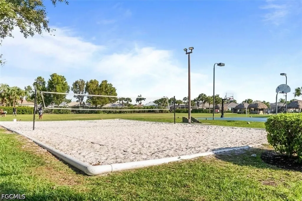 1309 Pamplico Court Cape Coral FL 33991