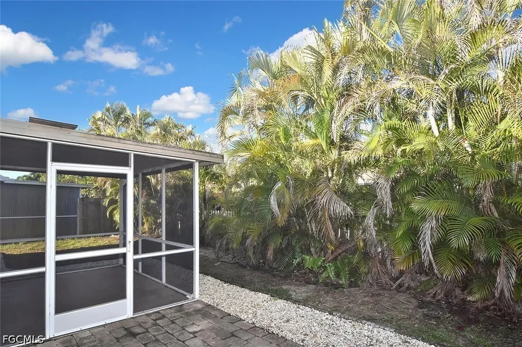 15065 Cloverdale Drive Fort Myers FL 33919
