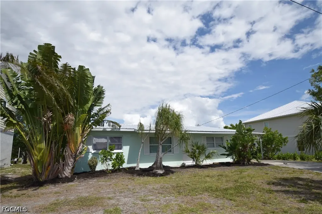 24544 Kingfish Street Bonita Springs FL 34134