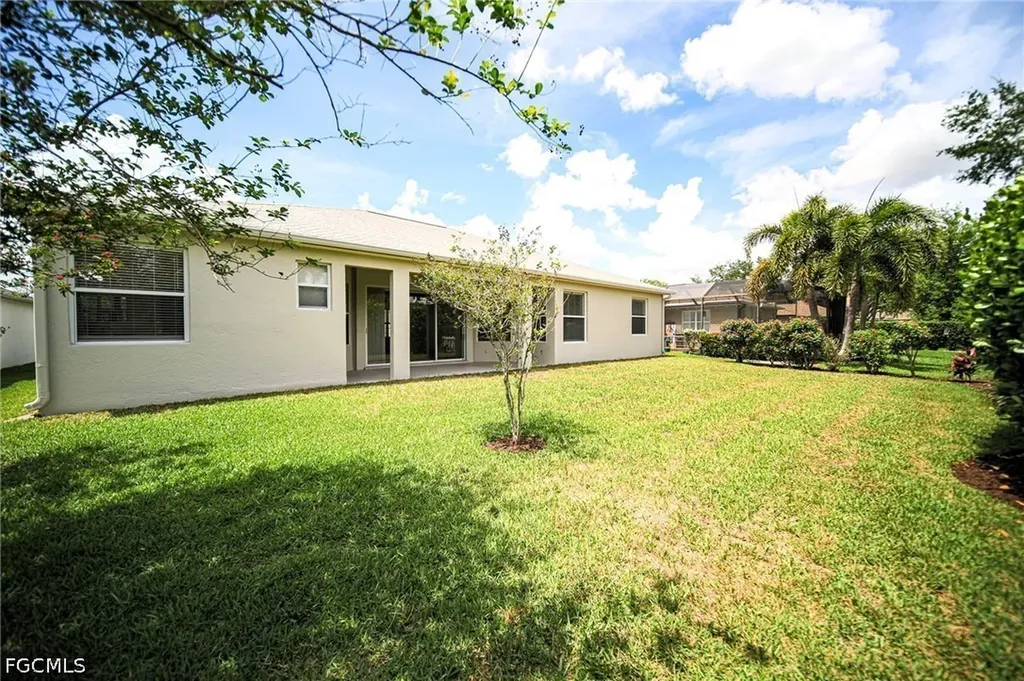 12765 Aston Oaks Drive Fort Myers FL 33912