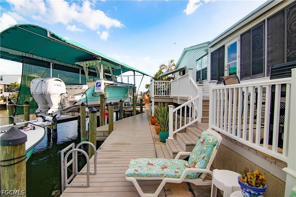 3112 Skipper Lane St. James City FL 33956