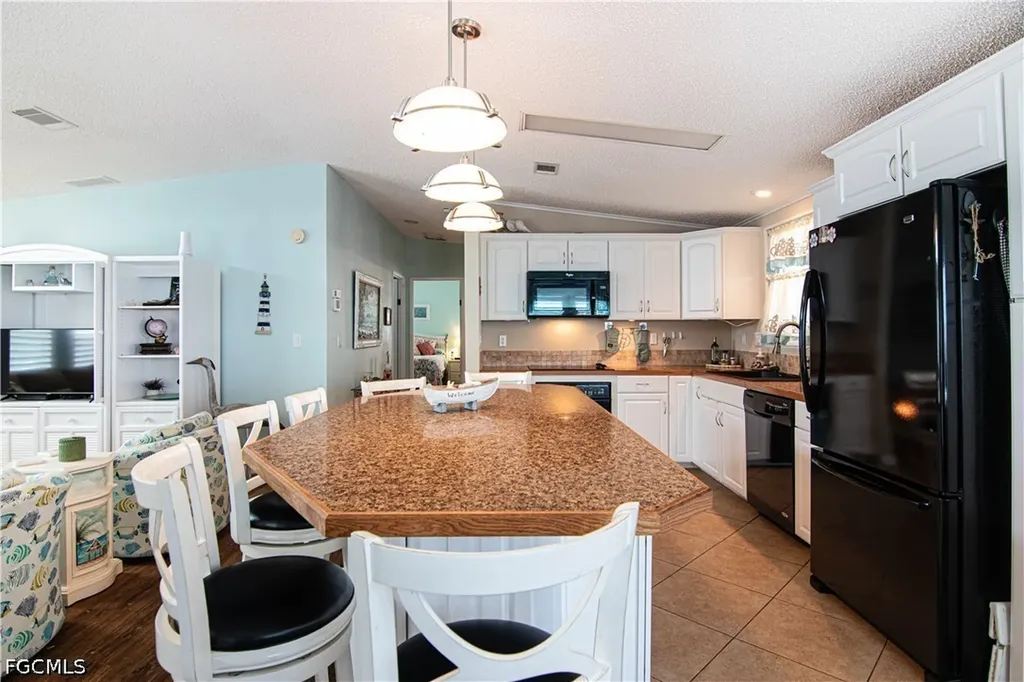 3112 Skipper Lane St. James City FL 33956