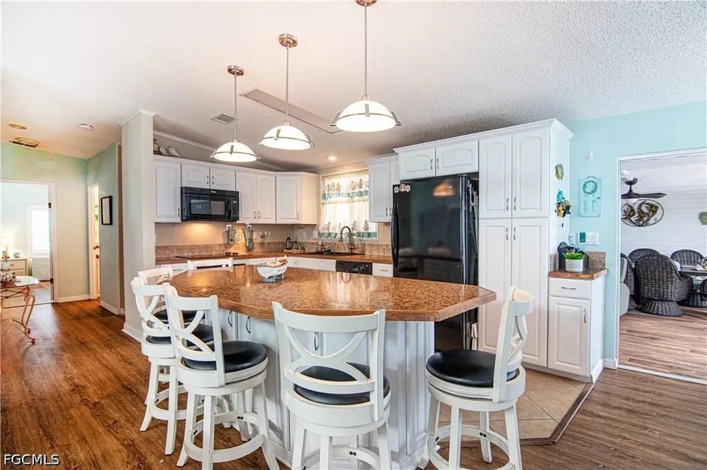 3112 Skipper Lane St. James City FL 33956