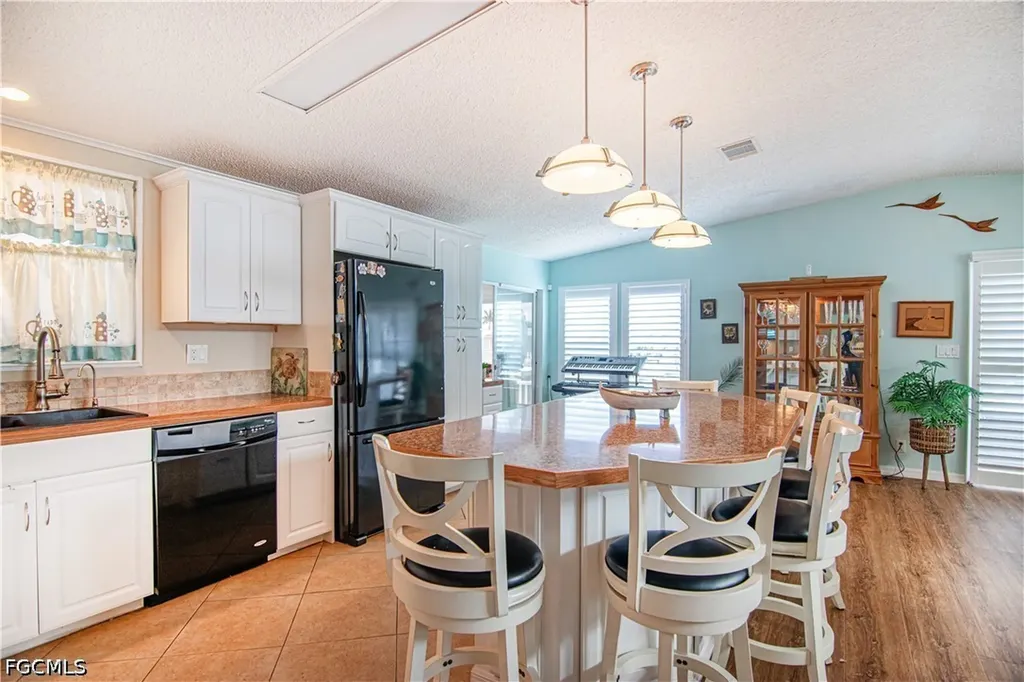 3112 Skipper Lane St. James City FL 33956