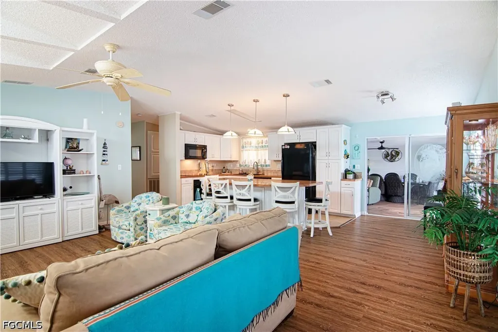 3112 Skipper Lane St. James City FL 33956