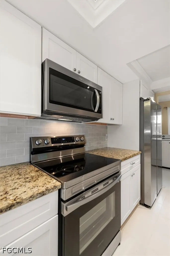 2221 Cape Way North Fort Myers FL 33917