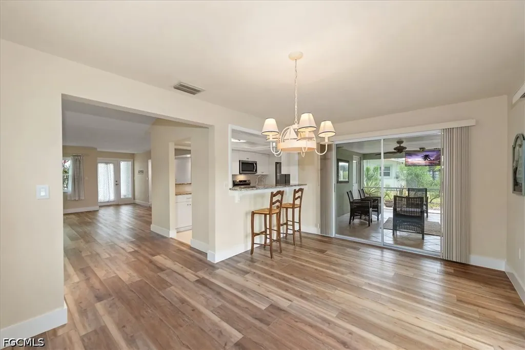 2221 Cape Way North Fort Myers FL 33917