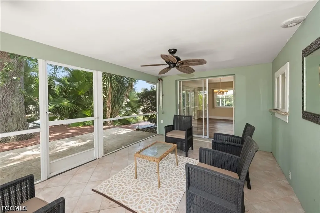 2221 Cape Way North Fort Myers FL 33917