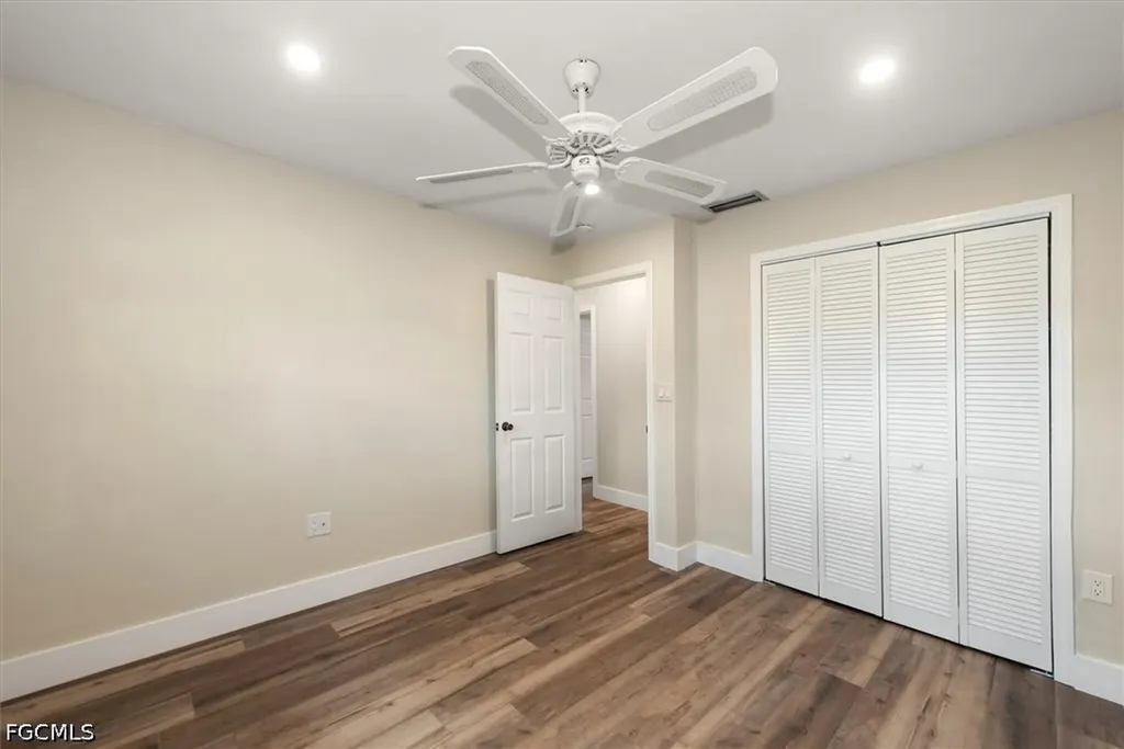 2221 Cape Way North Fort Myers FL 33917