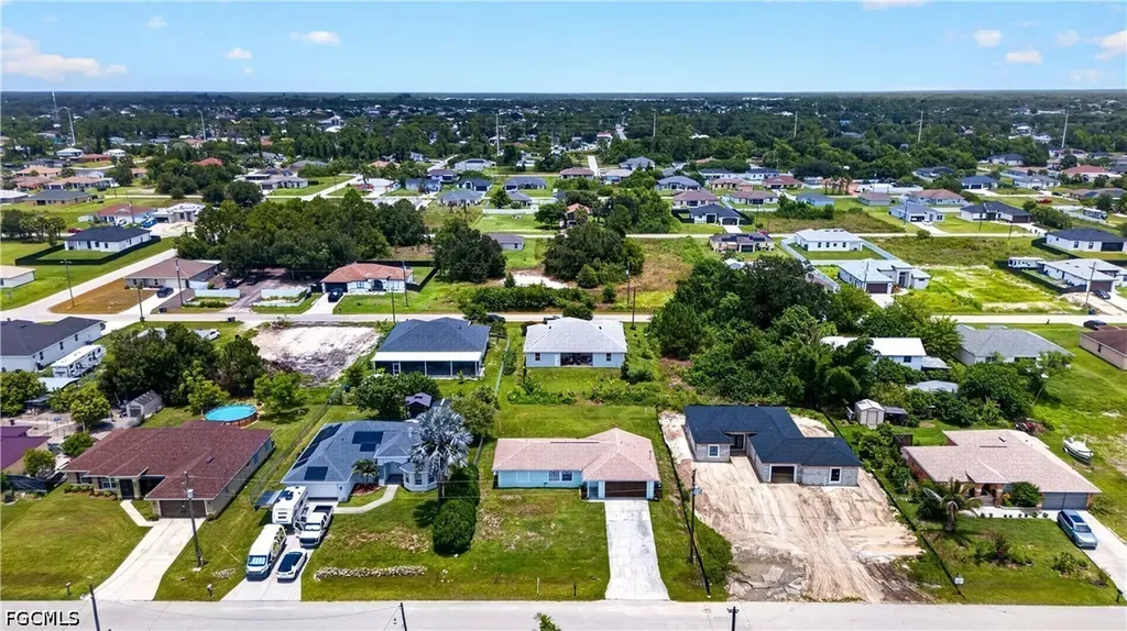 3812 5th Street SW Lehigh Acres FL 33976