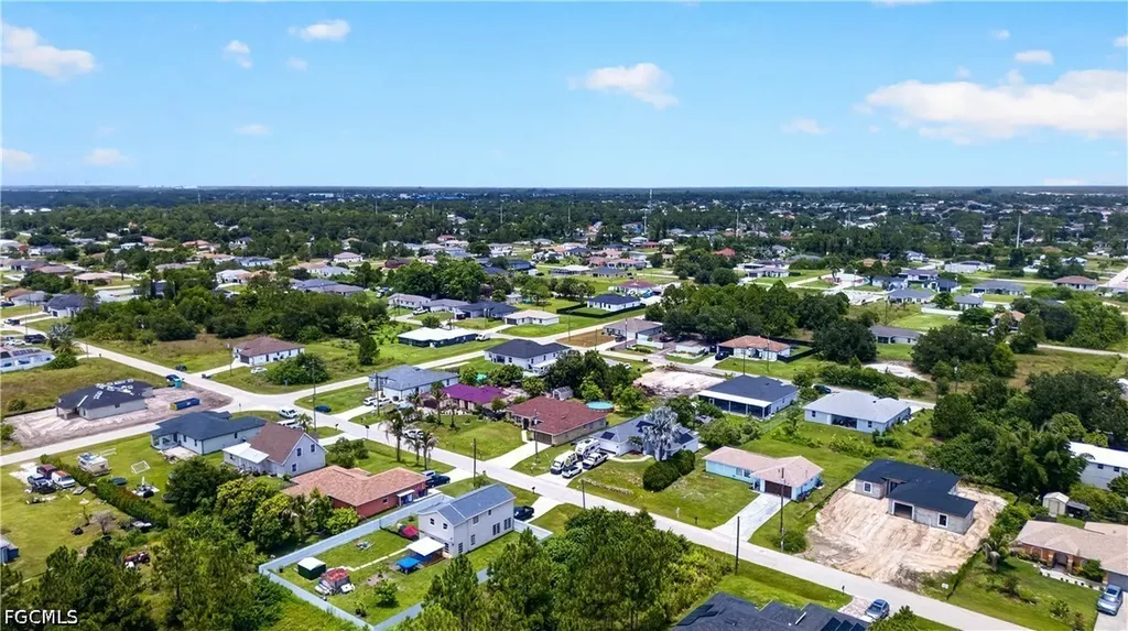 3812 5th Street SW Lehigh Acres FL 33976