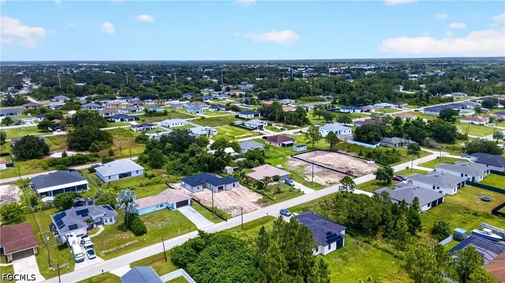 3812 5th Street SW Lehigh Acres FL 33976
