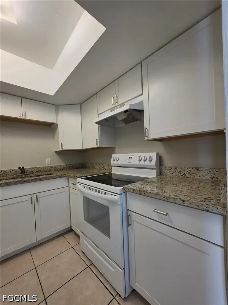 1830 Maravilla Avenue Fort Myers FL 33901