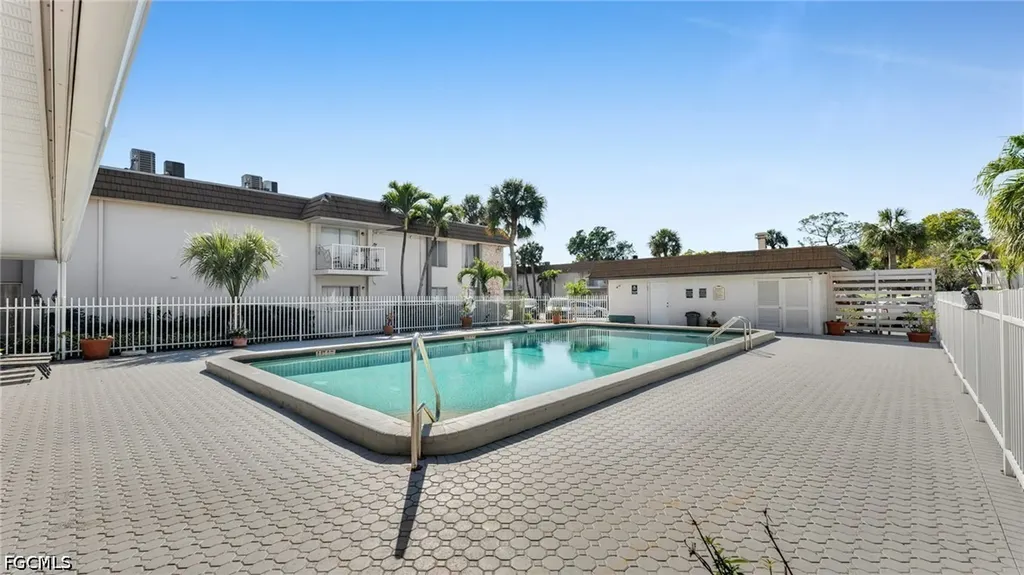 1830 Maravilla Avenue Fort Myers FL 33901