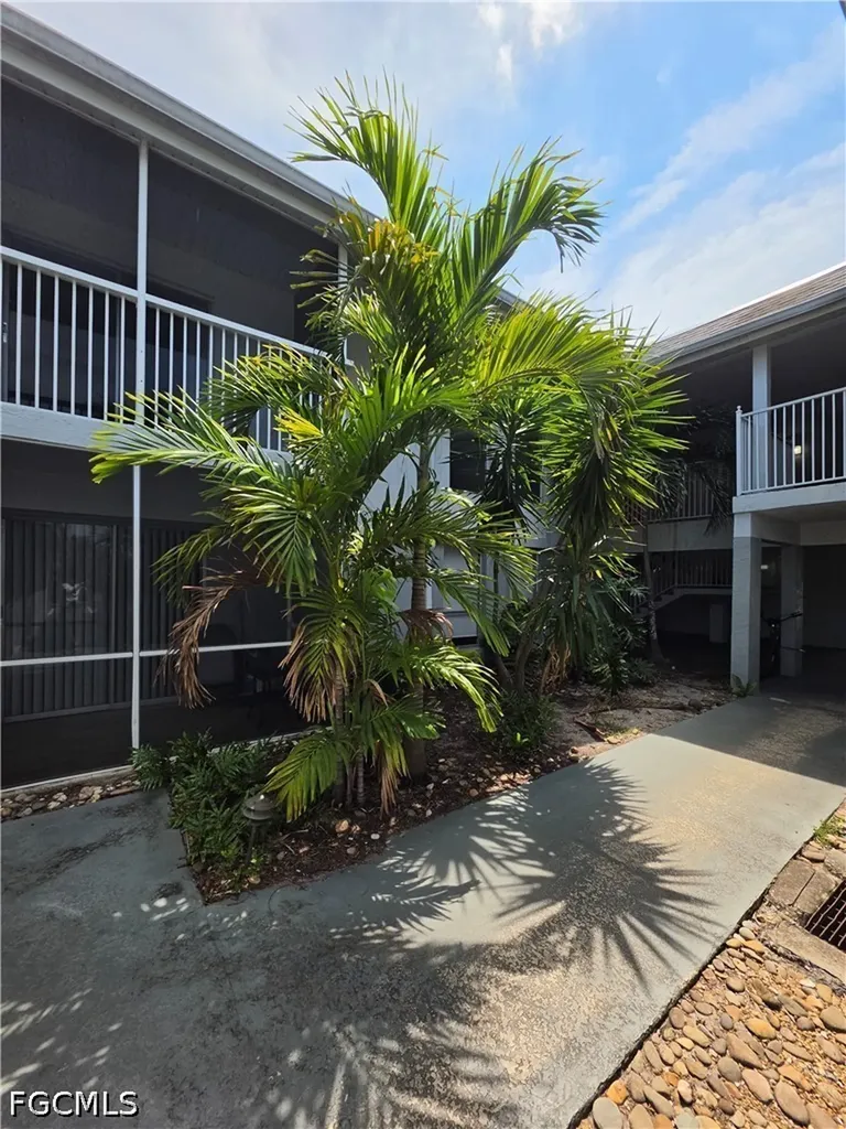 1849 Maravilla Avenue Fort Myers FL 33901