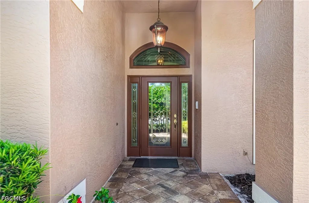 8026 Tiger Palm Way Fort Myers FL 33966