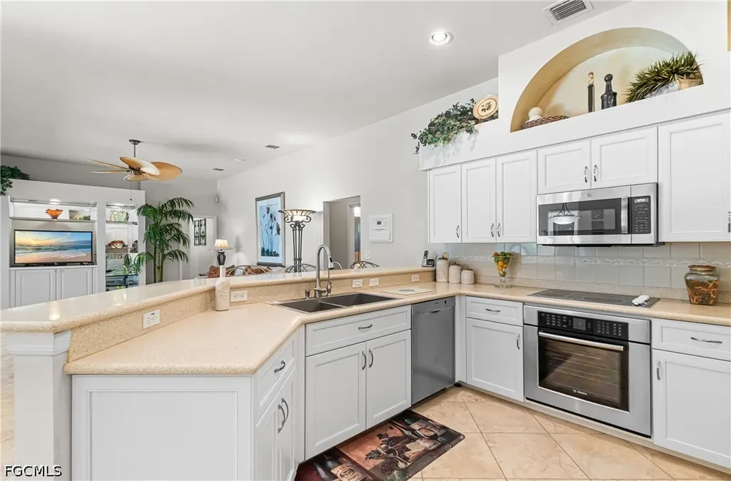 8026 Tiger Palm Way Fort Myers FL 33966