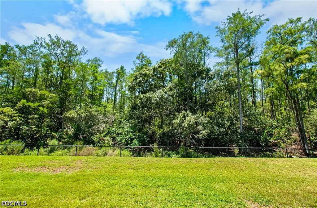 8026 Tiger Palm Way Fort Myers FL 33966