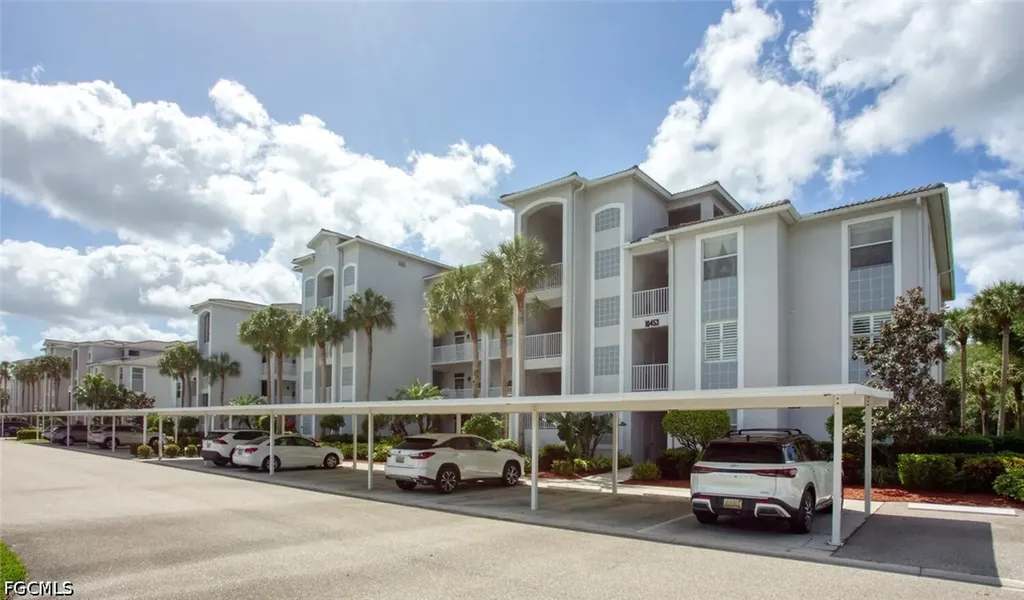 10453 Washingtonia Palm Way Fort Myers FL 33966