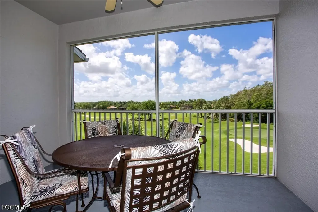 10453 Washingtonia Palm Way Fort Myers FL 33966