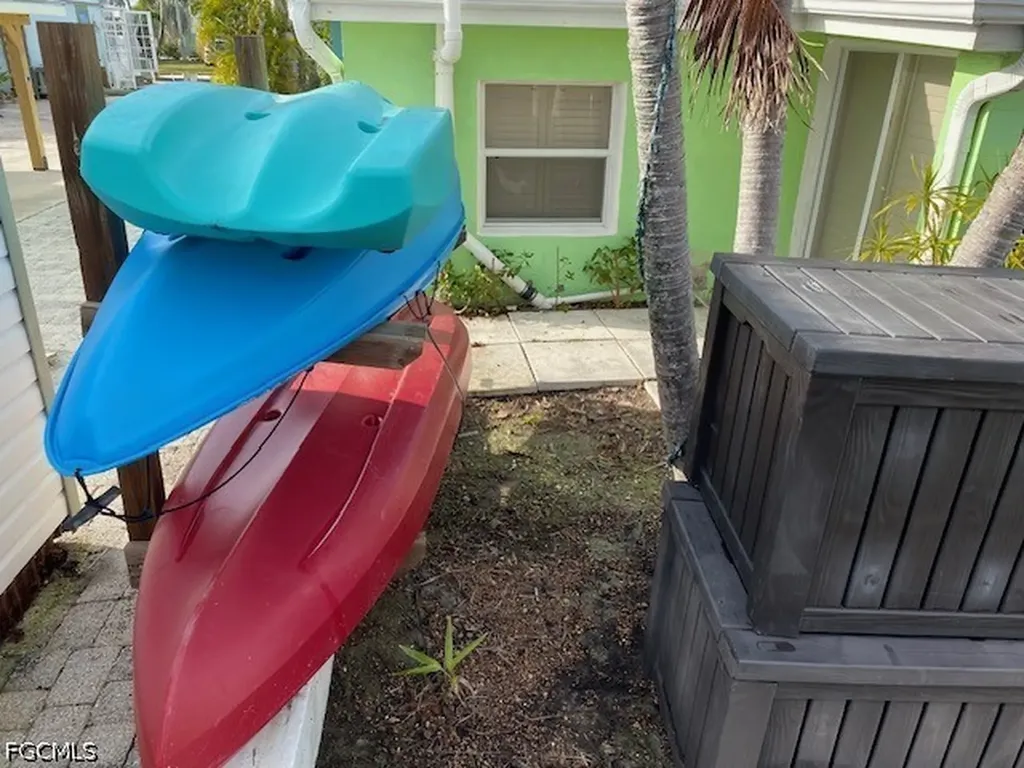 2647 Pine Street Matlacha FL 33993