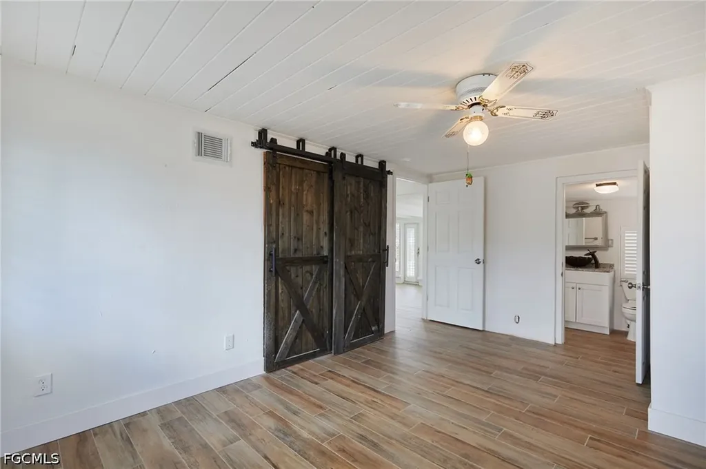 2647 Pine Street Matlacha FL 33993