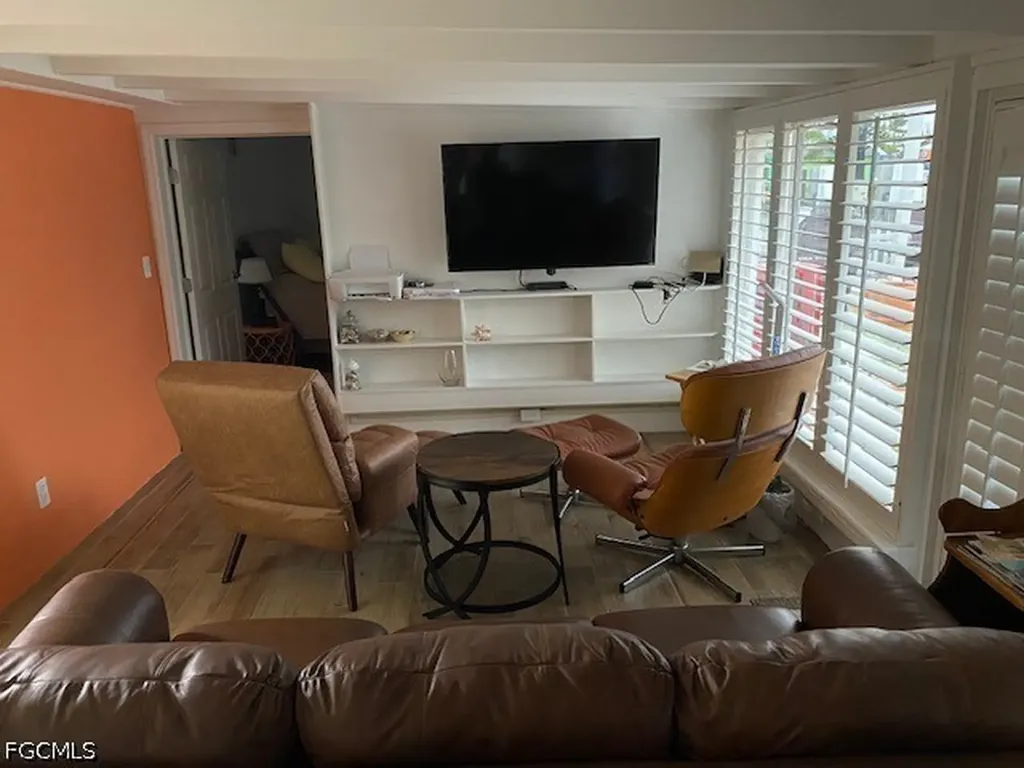 2647 Pine Street Matlacha FL 33993
