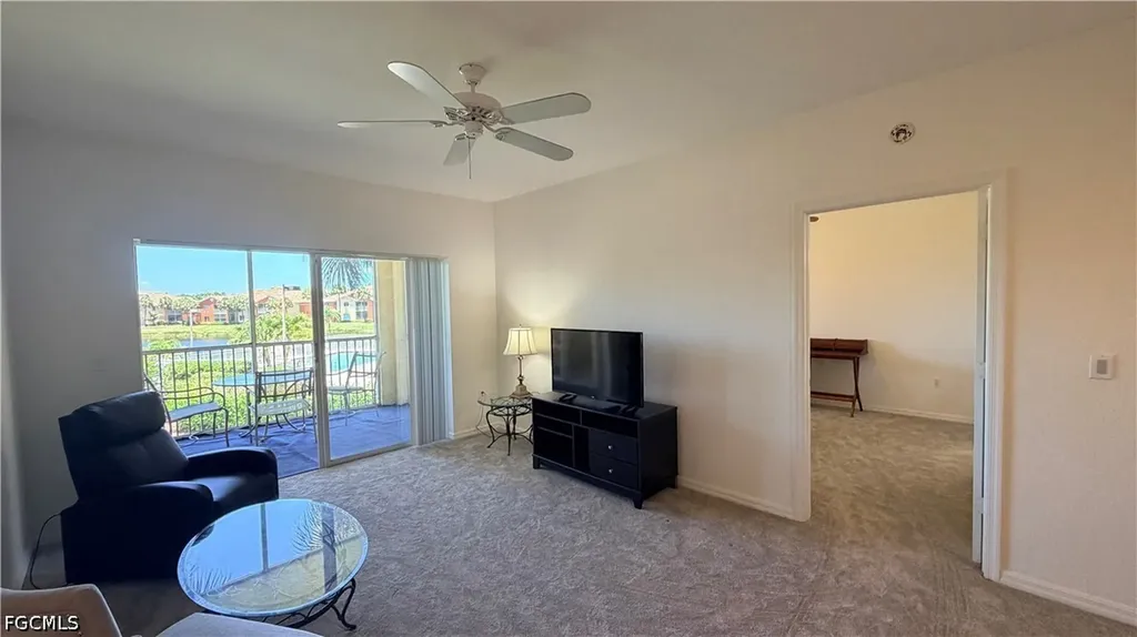 6490 Aragon Way Fort Myers FL 33966
