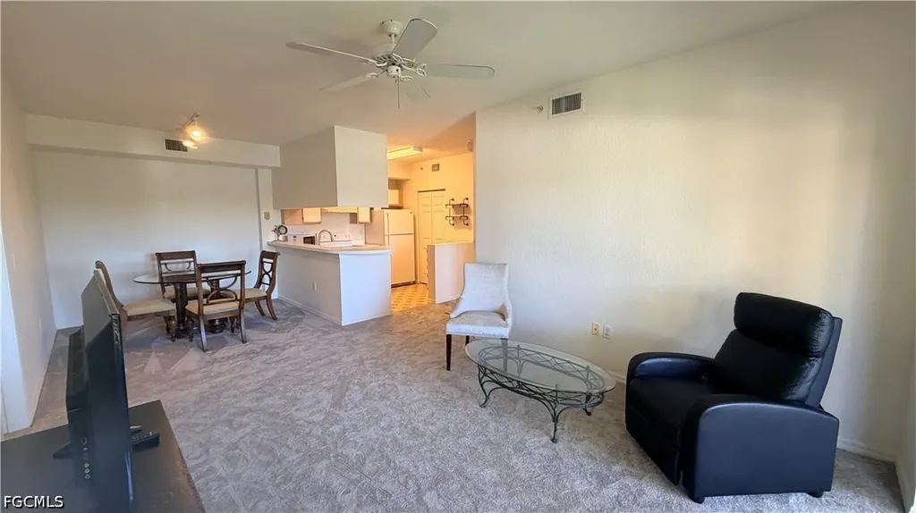 6490 Aragon Way Fort Myers FL 33966
