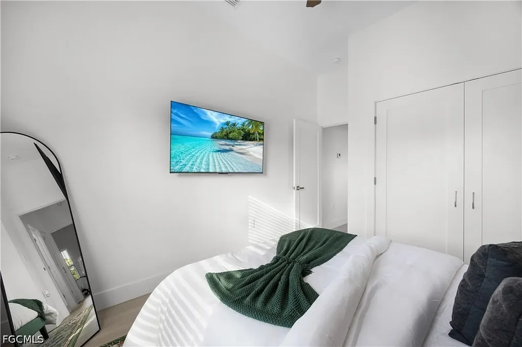 642 Stanley Avenue S Lehigh Acres FL 33974
