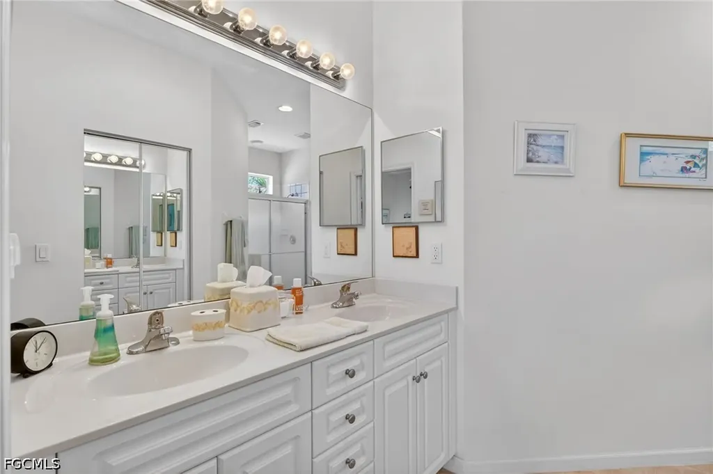 25009 Peacock Lane Naples FL 34114