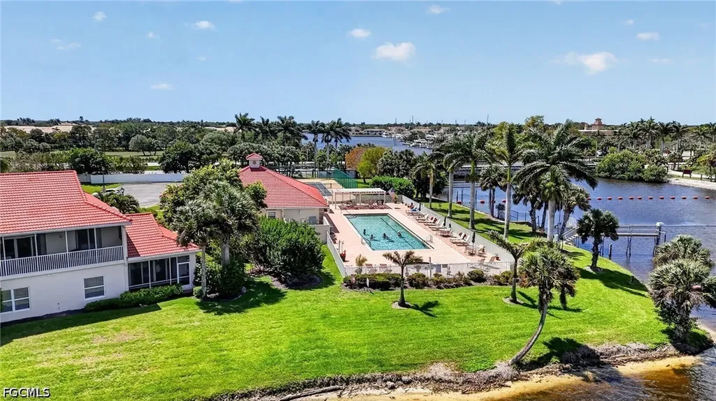 25009 Peacock Lane Naples FL 34114