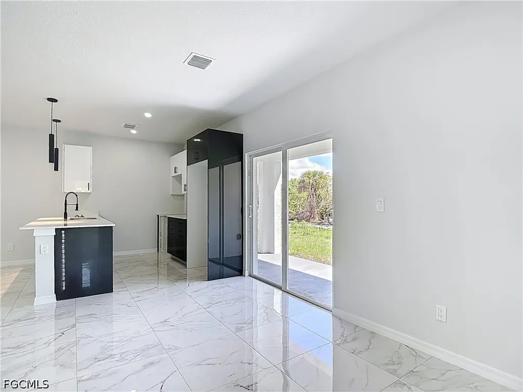 185 Thornton Avenue S Lehigh Acres FL 33974