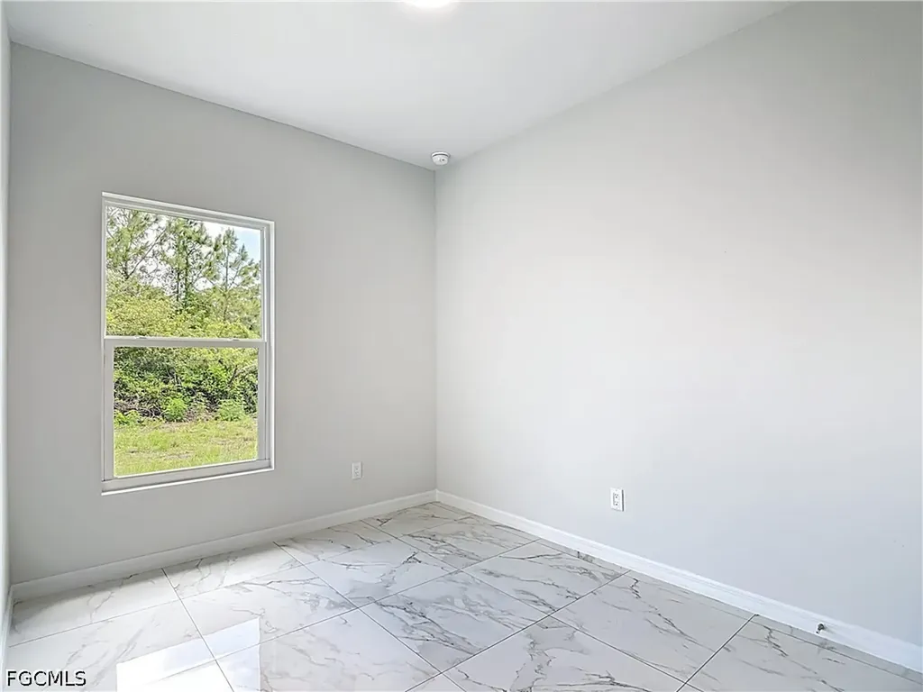 185 Thornton Avenue S Lehigh Acres FL 33974