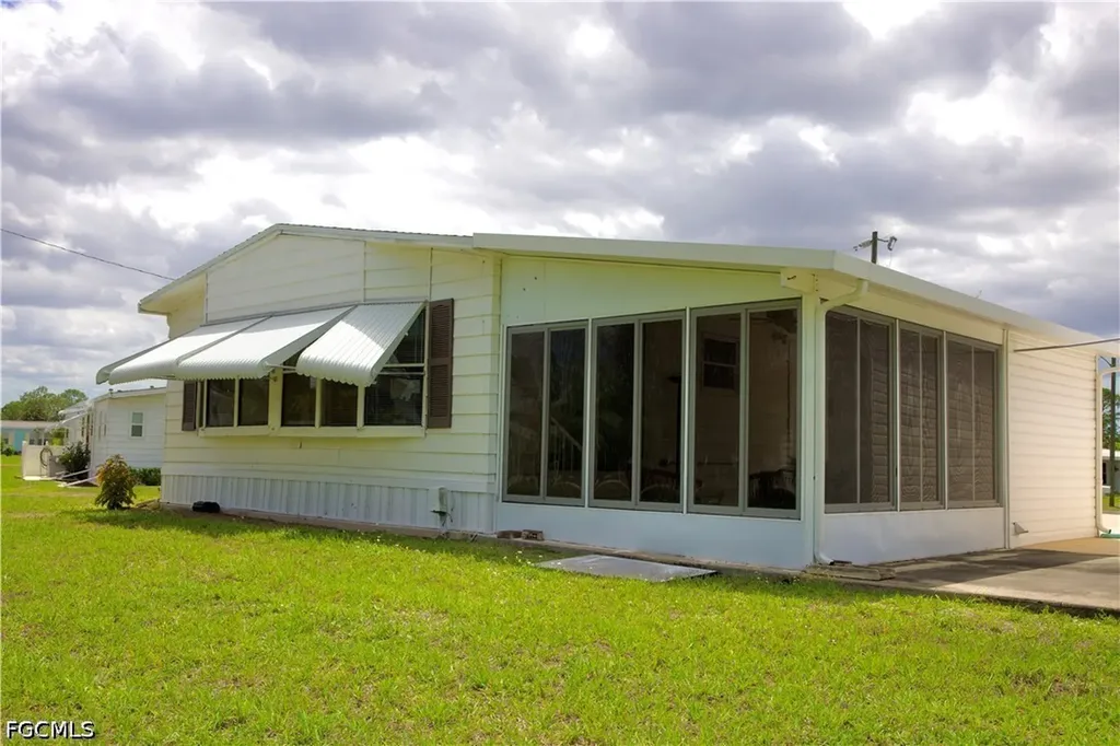 19400 Pony Lane North Fort Myers FL 33903