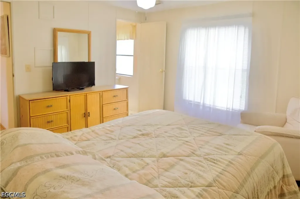 19400 Pony Lane North Fort Myers FL 33903