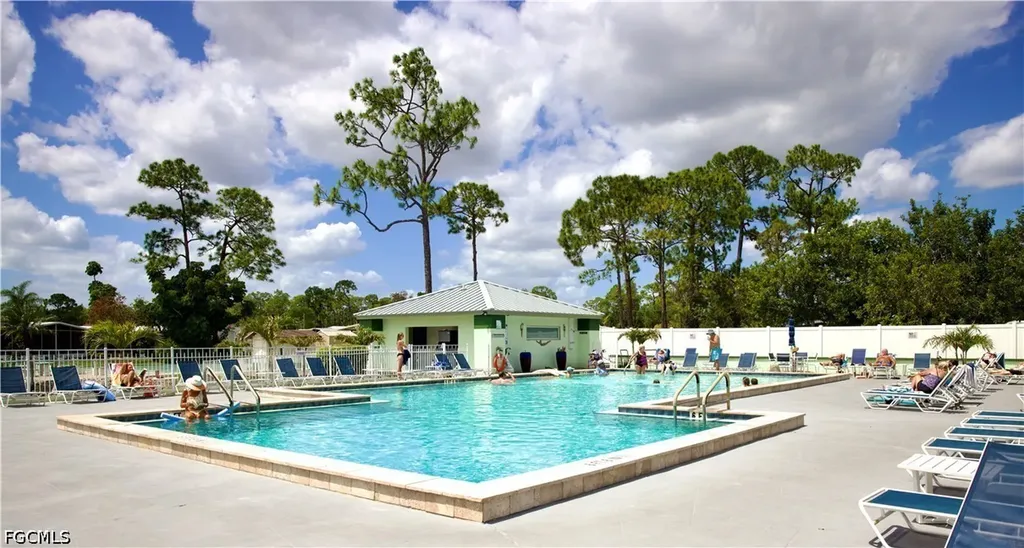 19400 Pony Lane North Fort Myers FL 33903