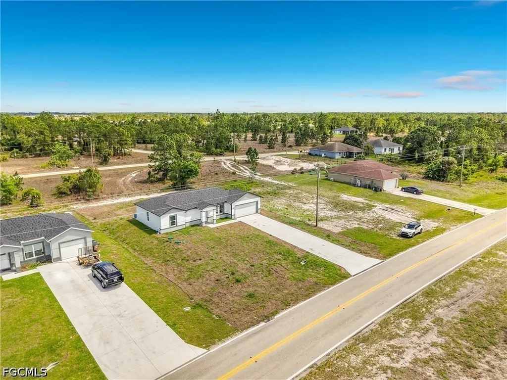 1137 Columbus Boulevard Lehigh Acres FL 33974