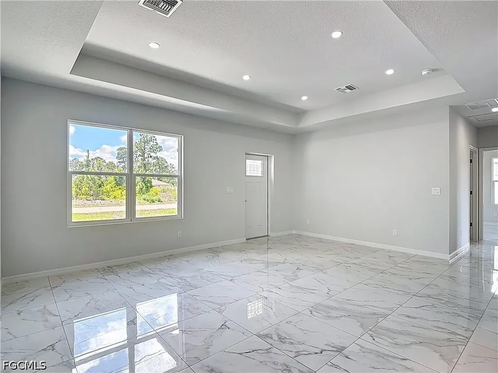 1137 Columbus Boulevard Lehigh Acres FL 33974