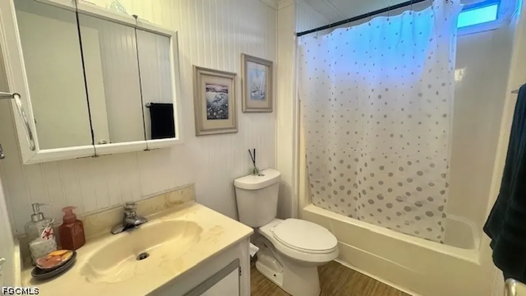 5512 Salem Lane North Fort Myers FL 33917