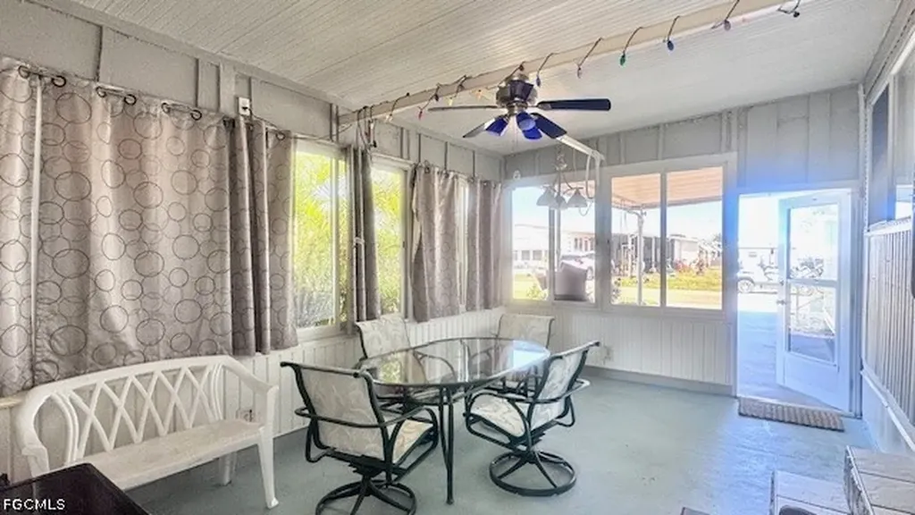 5512 Salem Lane North Fort Myers FL 33917