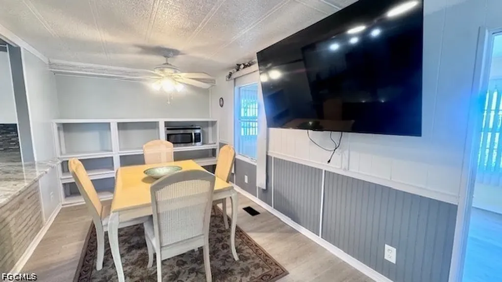 5512 Salem Lane North Fort Myers FL 33917