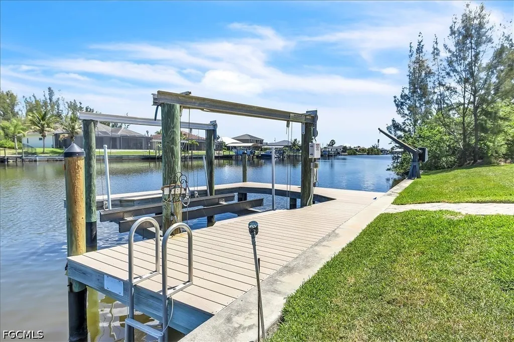 4417 NW 20th Terrace Cape Coral FL 33993