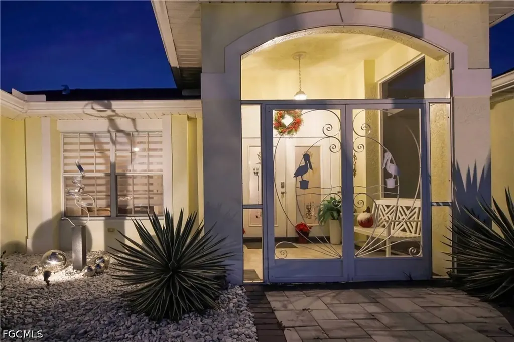 2531 SW 28th Place Cape Coral FL 33914