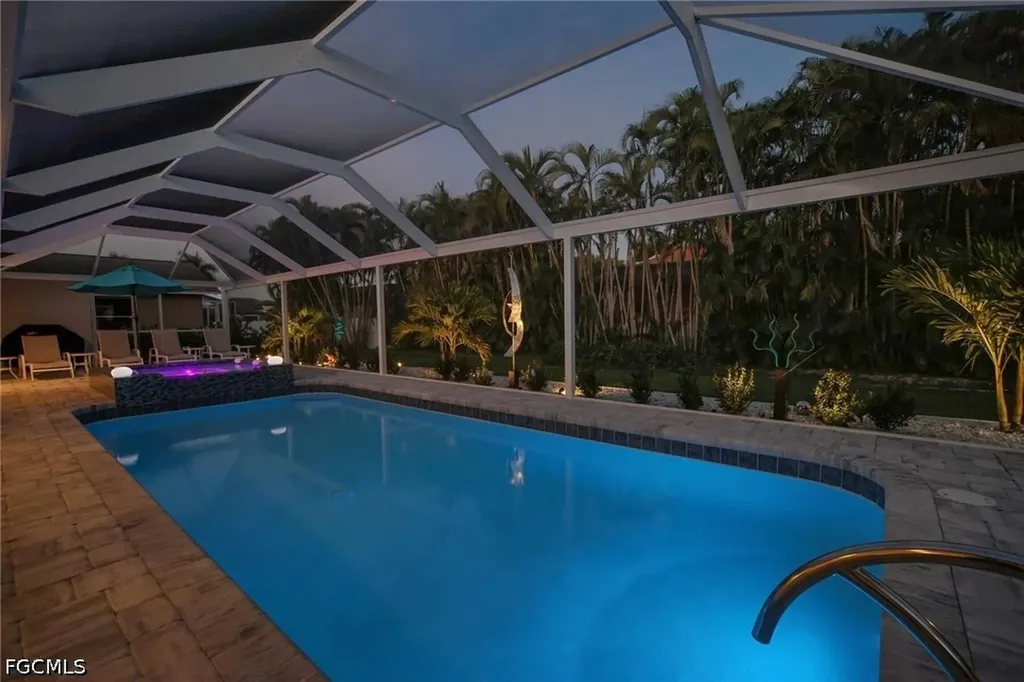 2531 SW 28th Place Cape Coral FL 33914