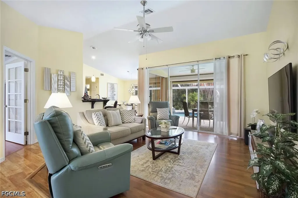 2531 SW 28th Place Cape Coral FL 33914