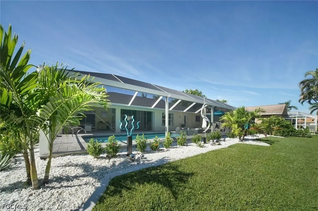 2531 SW 28th Place Cape Coral FL 33914